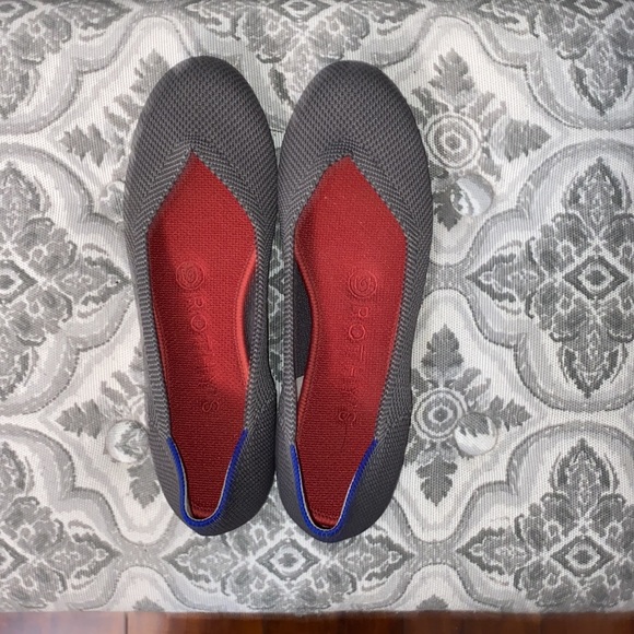 Rothy grey with red inserts ballerina flats Excellent like new condition 5.5 - Picture 5 of 16